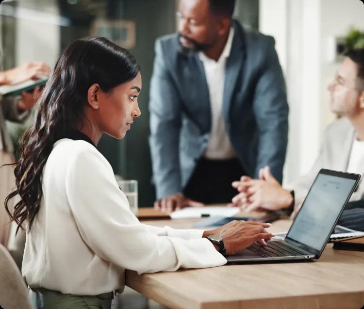 Image of a treasury manager using Kyriba's TAI to get instant answers to complex questions, all within the customer's existing Kyriba workflow.