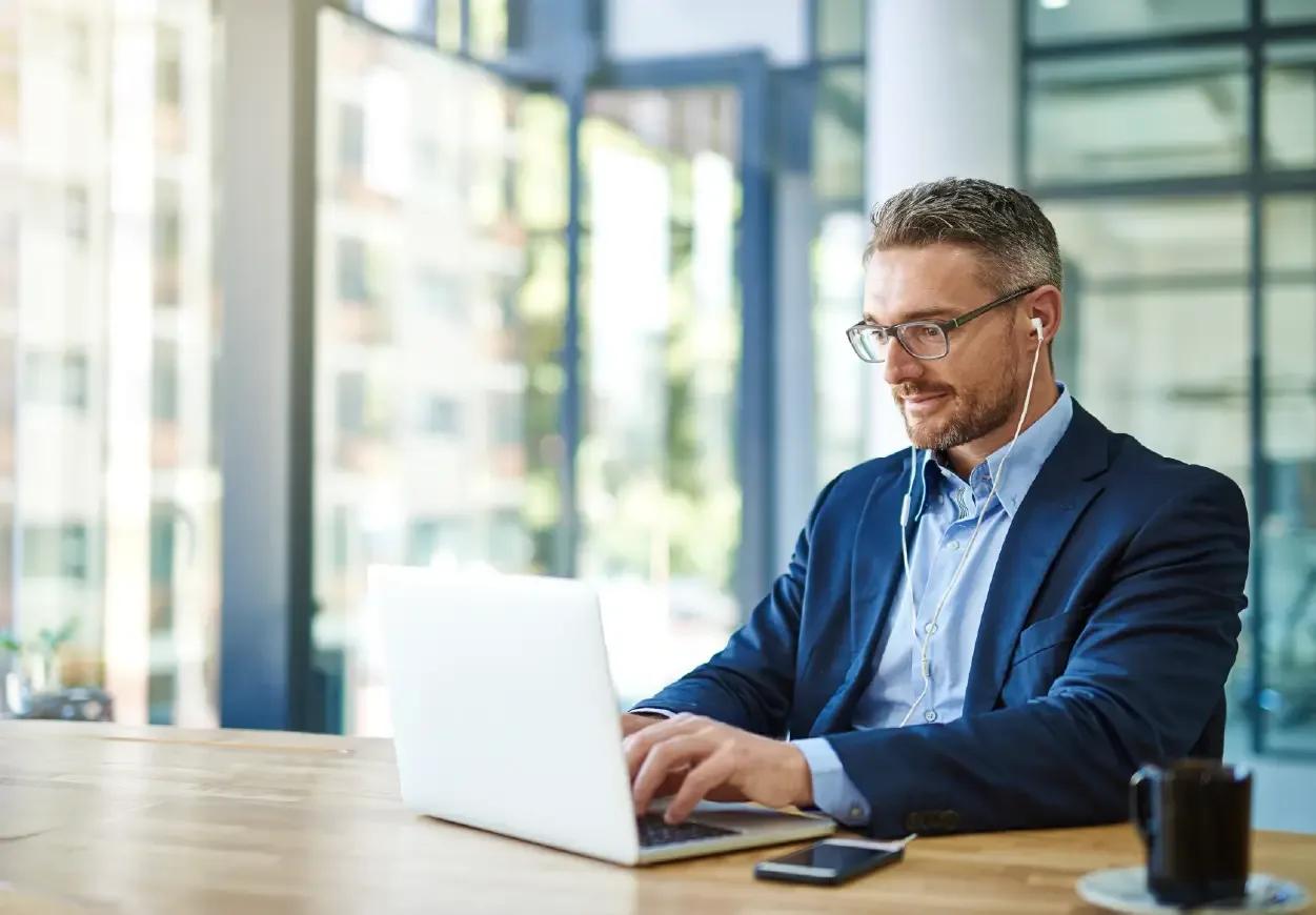 Image of a CFO working at his desk