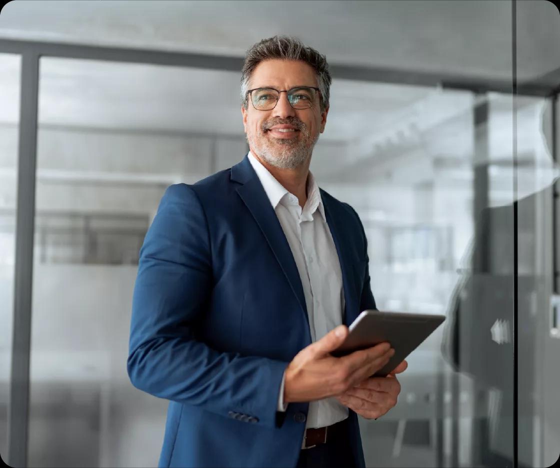 image of a real estate finance manager using Kyriba's bank connectivity solution