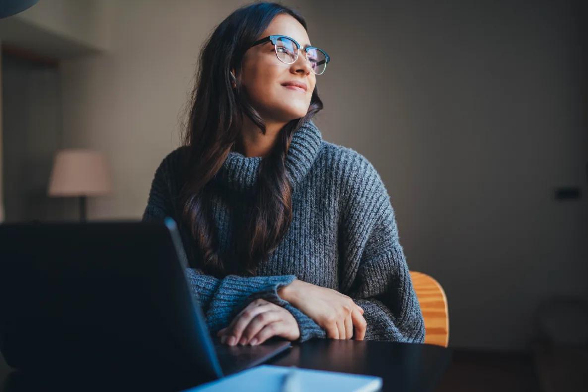 Image of a CFO working at her desk